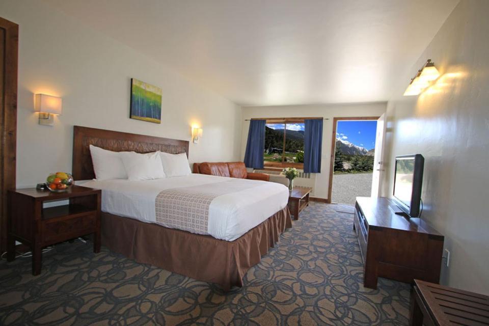 Mount Princeton Hot Springs Resort Nathrop Buitenkant foto