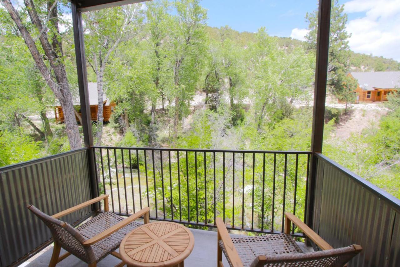Mount Princeton Hot Springs Resort Nathrop Buitenkant foto